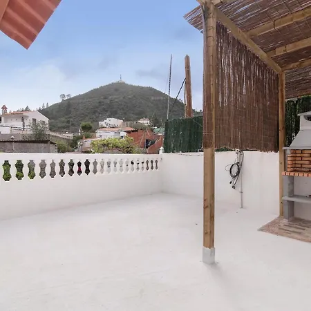 Casa Inda Holiday home *